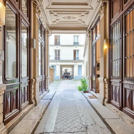 Apartman 78 - Paris Temple 6
