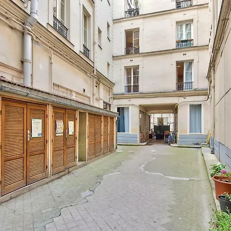 Apartman 78 - Paris Temple 6